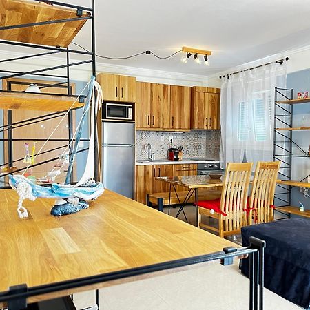 Steel & Oak Vintage Apartments 카발라 외부 사진