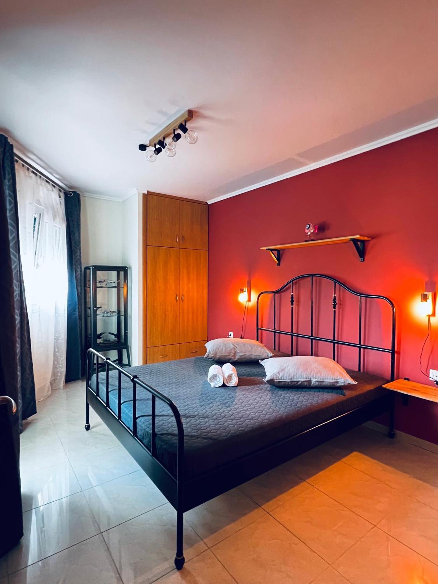 Steel & Oak Vintage Apartments 카발라 외부 사진